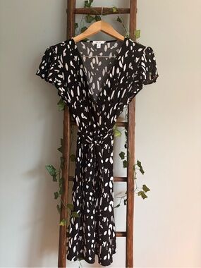 Nine West Black and White Printed Midi Wrap Dress